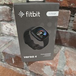 Fitbit Versa 4 Black Brand New In Unopened Box