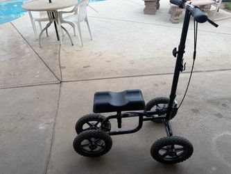 4-Wheel Seated Knee Walker / Rolling Scooter
