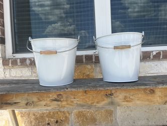 Farmhouse Style Pale set of 2