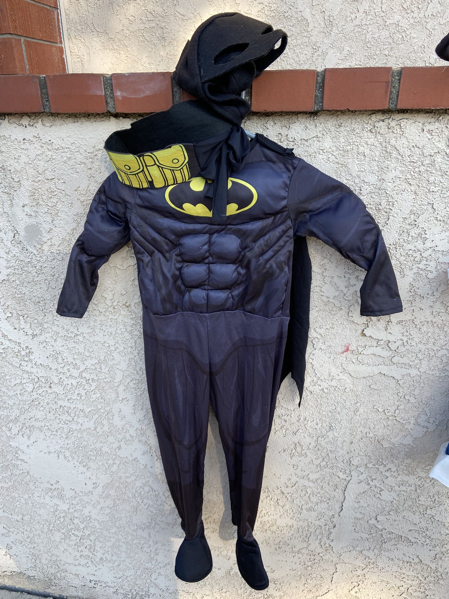 Child’s Batman Halloween Costume 