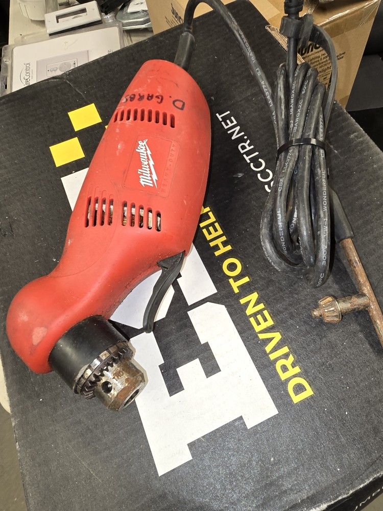 Milwaukee Angle Drill