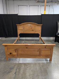 Pine Carved Arch Queen Size Bedframe