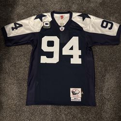 Dallas Cowboys Jersey ( Size Medium ) New