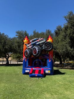 Monster Truck Jumper🚗🔥