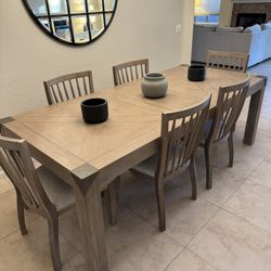 Dining Room Table With 6 Chairs - Barely Used