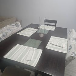 Dining room table