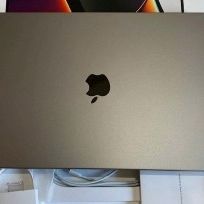 MacBook Pro 16" M1 ProChip,16GB RAM,512GBSsD,Space Grey