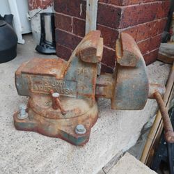 Vise  5 Inch made In USA  Heavy Duty
