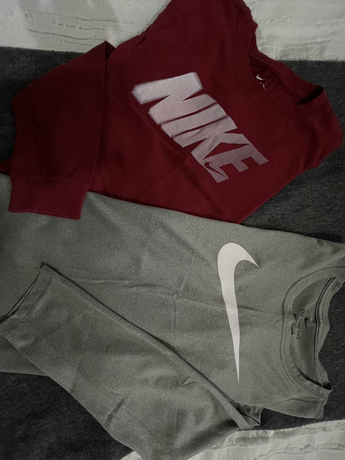 Boys extra large dry fit/T-shirt, Nike