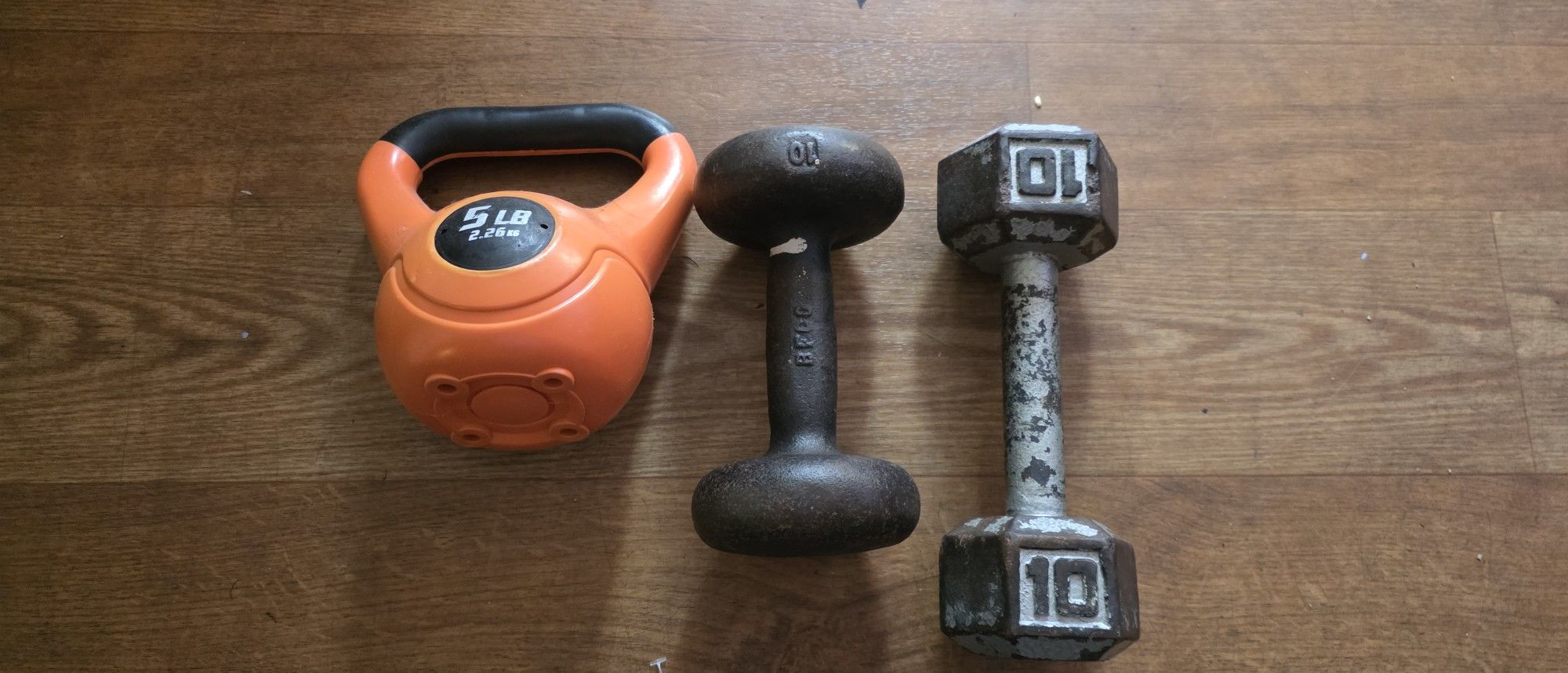 Dumbells 10 Pounds X2 Mixed
