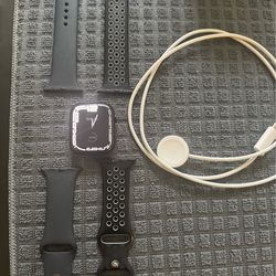 Apple Watch Series 7 45mm