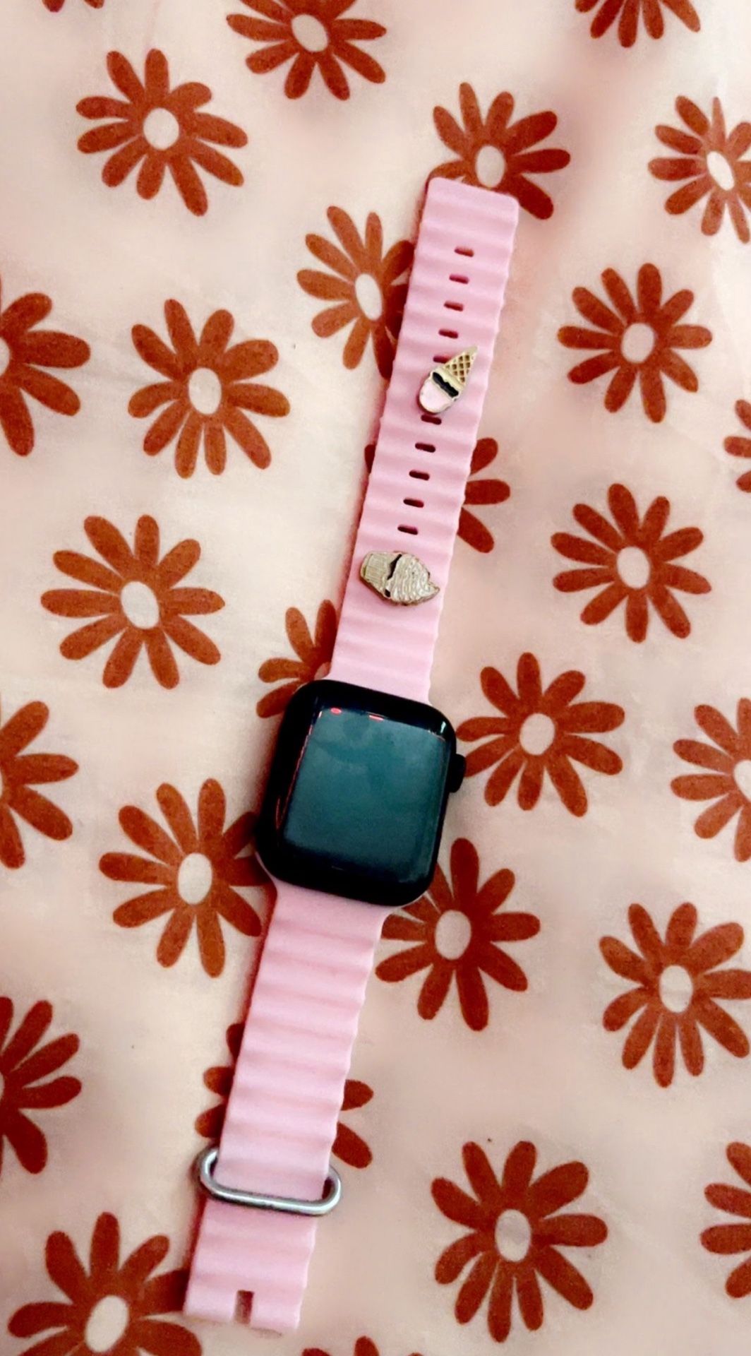 Apple Watch Series 40 MM for Only 70$ If You Pull Up 65!