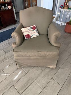 Free couches