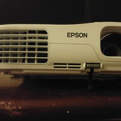 Epson Projector Great Shape.  Great With Smart Board Or Any Other Screen Of Choice.