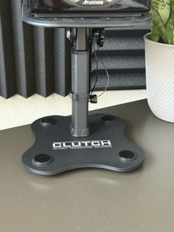 Clutch speaker stands (pair)