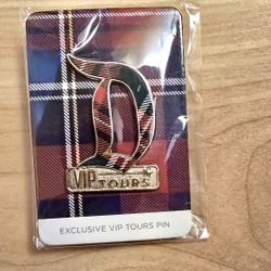 Disney Exclusive VIP Tours Pin Disneyland January 2024 Tartan Plaid New Unopened