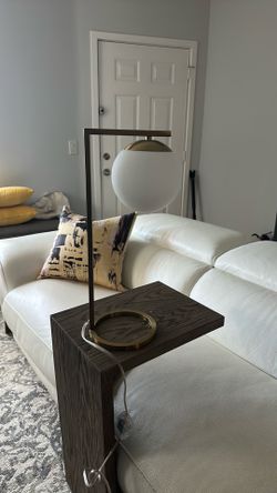 Globe table lamp