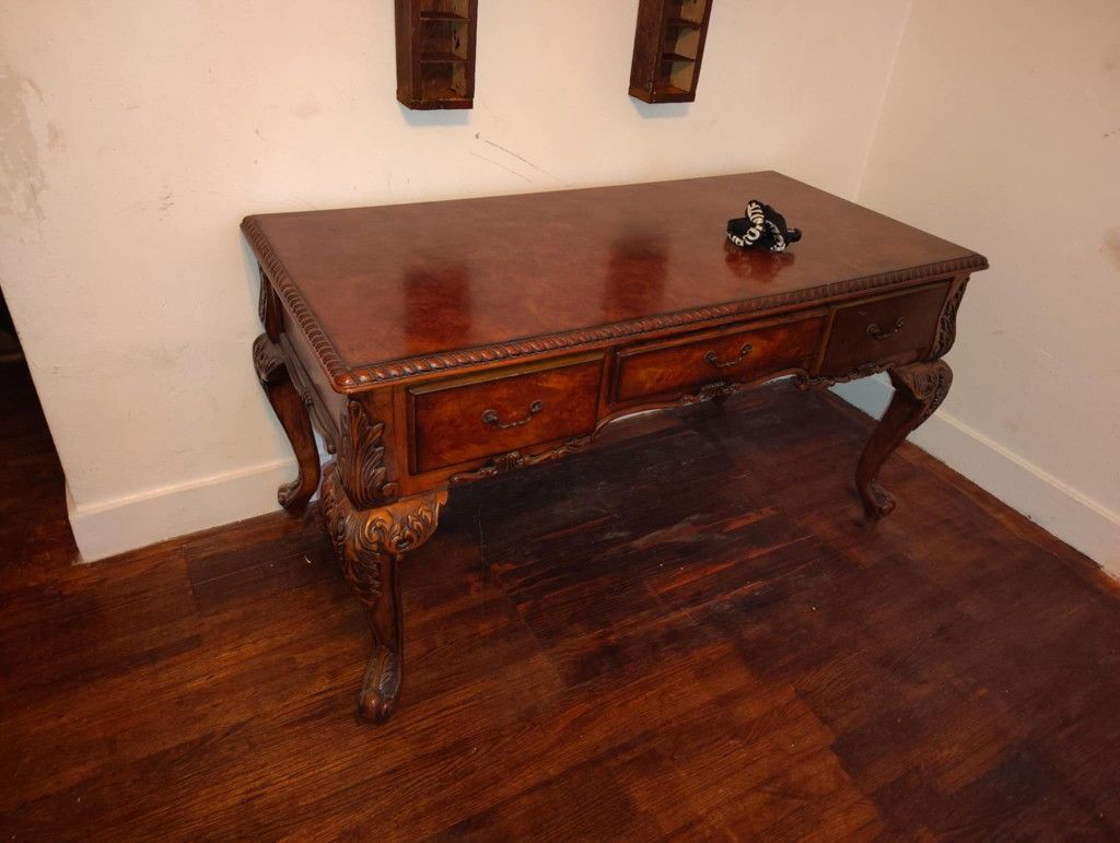 Table Great Condition