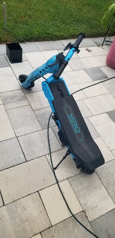 Viro Vega Transforming 2-in-1 Electric Scooter