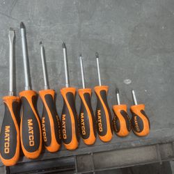 Wrench And Screw Driver Set