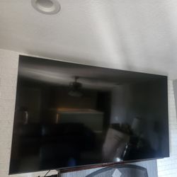 Samsung Smart TV. 83 Inch