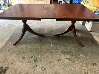 Free Dining Table