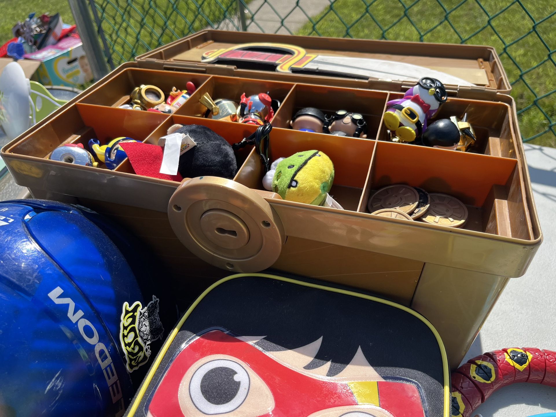 Ryan’s World Treasure Chest
