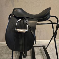 Passier Dressage Saddle 17.5