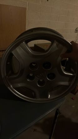 Dark Gray 5-Lug Alloy Wheel Rim
