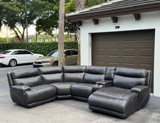 Sectional Couch/Sofa - Recliners - Delivery Available 🚛