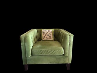 Single seater sofa in excellent condition