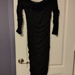 New Beautiful Beautiful 🖤 Black Dress W/ Sheer Type Sleeves. Size Large. Better In Person. See Photos.  Cash Pickup Only
