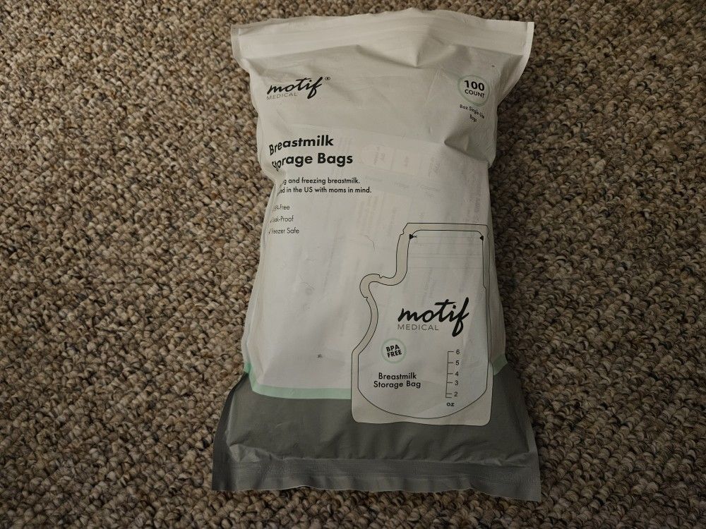 Motif 100 Count 8oz Breastmilk Storage Bags
