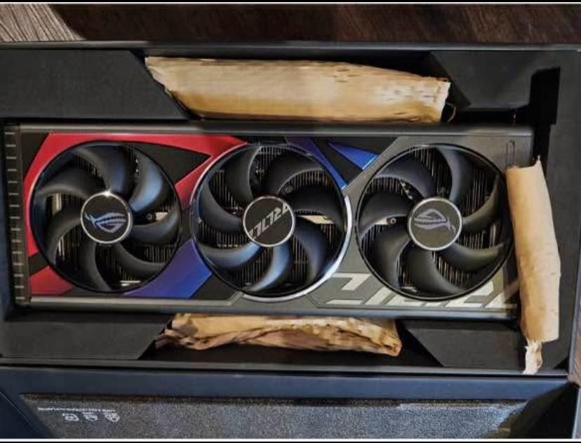 ASUS ROG Strix GeForce RTX 4090 OC 24GB