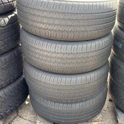 235 55 20 Bridgestone Set of 4 Used in Excellent Condition
