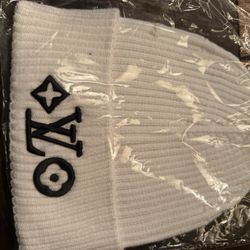Lv Beanie 