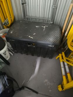 Plastic tool box heavy duty