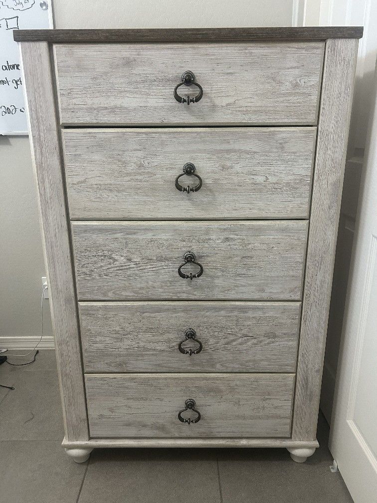 Drawer/ Dresser