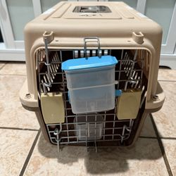 pet carrier