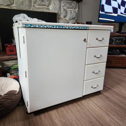 Sewing Machine Cabinet 