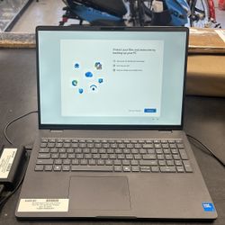 Dell Pro 16 16" Intel Core 5 120U 1.4GHz 8GB RAM 256GB SSD Laptop