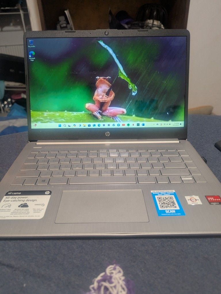 HP Laptop With Touchscreen