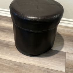 Ottoman, round, leather, brown