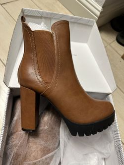 Chase & Chloe Brown High Heel Ankle Boots Size 7 BRAND NEW