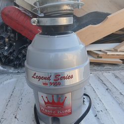 Garbage Disposal Great Condition 
