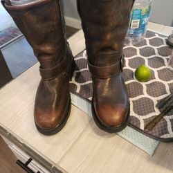 Harley Davidson brown leather biker boots 