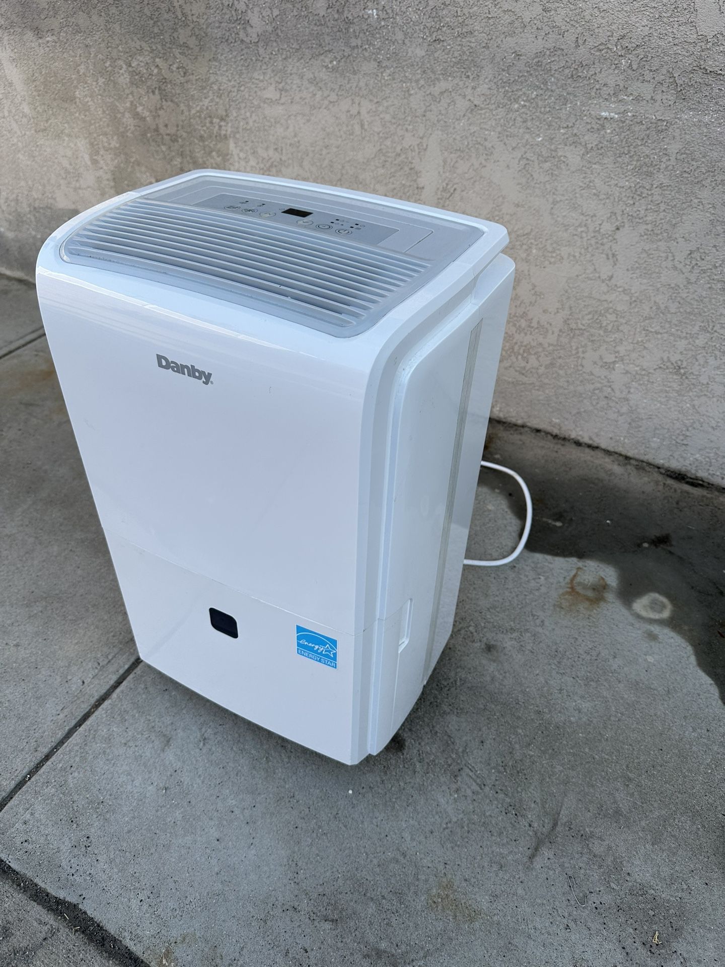 Danby 40 Pint Dehumidifie