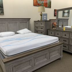 BEDROOM SETS 