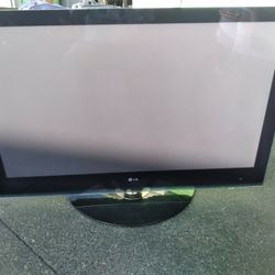 50 Inch LG Plasma TV. GREAT PICTURE....Also 40inch LG Great Picture  