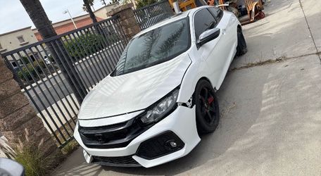 parts out 2018 honda civic si